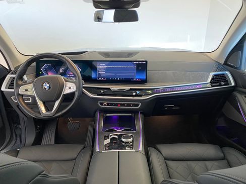 Certified 2025 BMW X7 xDrive40i image 15