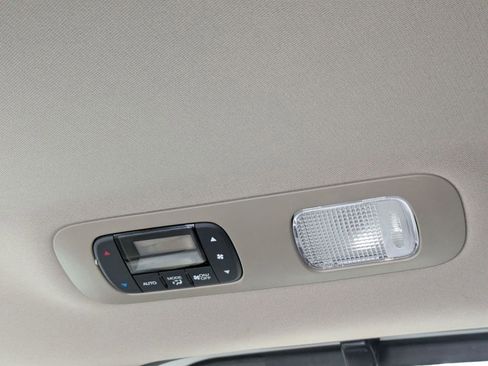 Used 2024 Honda Odyssey Elite image 26