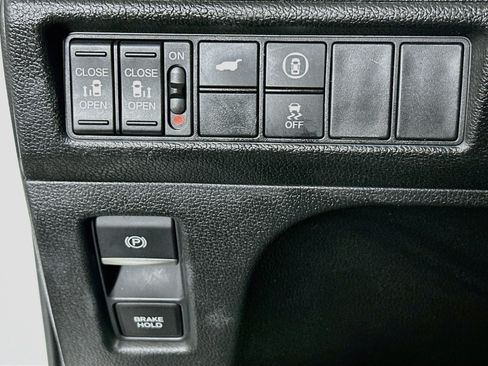 Used 2021 Honda Odyssey EX-L image 16