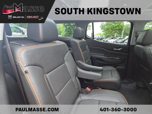 Used 2023 GMC Acadia AT4 w/ Technology Package AWD/4WD image 29