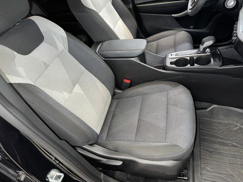 Certified 2024 Chevrolet Trax LS w/ LS Convenience Package image 27