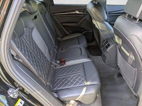 Used 2021 Audi SQ5 Prestige w/ Prestige Package AWD/4WD image 22