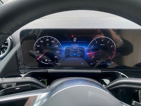 New 2025 Mercedes-Benz GLA 250 image 19