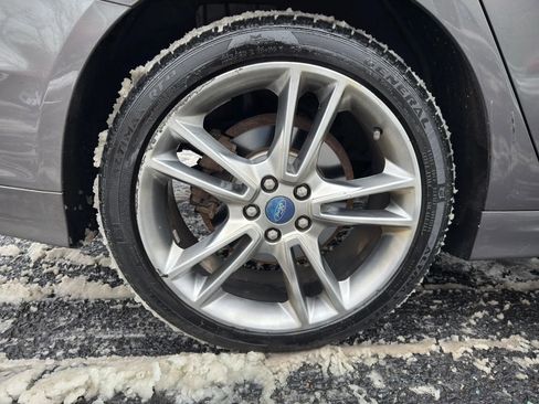 Used 2013 Ford Fusion Titanium w/ Titanium Driver Assist Pkg image 10