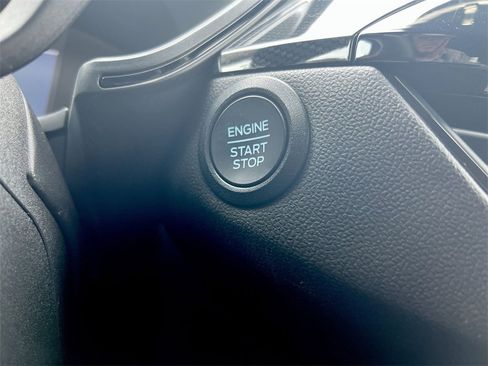 Used 2023 Ford Escape ST-Line image 15