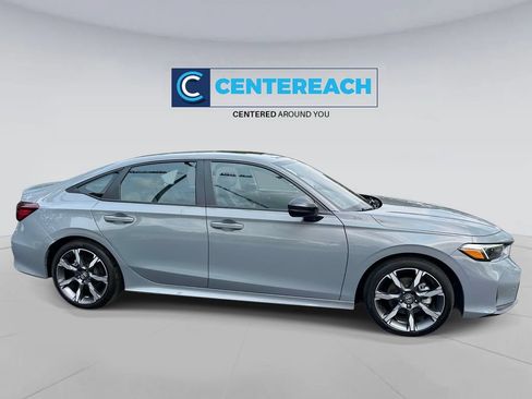 Used 2025 Honda Civic Sport Touring image 5