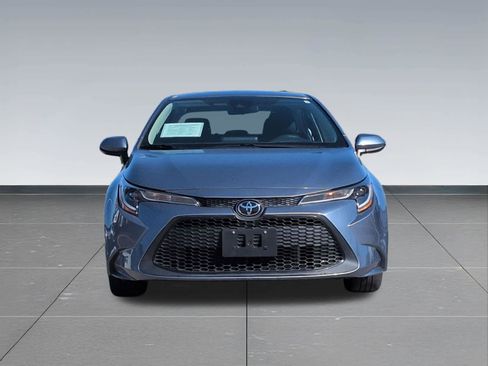 Used 2022 Toyota Corolla LE image 9