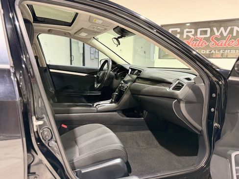 Used 2019 Honda Civic EX image 14