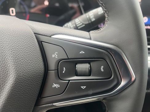 New 2026 Chevrolet Trax LT w/ Driver Confidence Package image 16