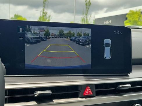Used 2025 Kia Sorento EX w/ Panoramic Sunroof Package FWD image 24
