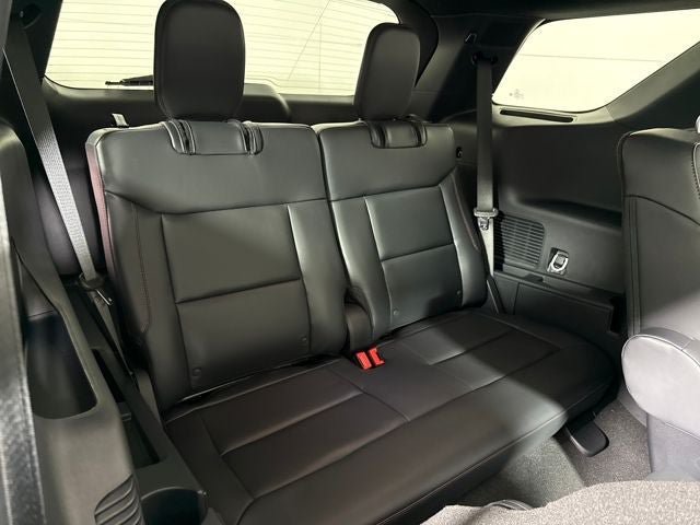 New 2026 Ford Explorer ST-Line w/ ST-Line Street Pack AWD/4WD image 12