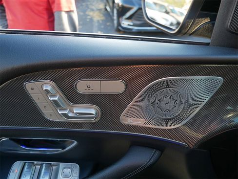 Used 2020 Mercedes-Benz GLE 350 4MATIC image 19