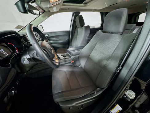 Used 2022 Dodge Durango SXT w/ Anodized Platinum Package AWD/4WD image 14