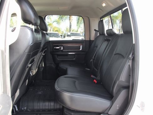 Used 2018 RAM 3500 Laramie image 35