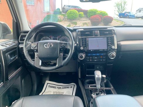Used 2021 Toyota 4Runner SR5 AWD/4WD image 2