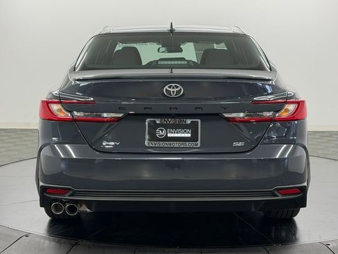 Used 2026 Toyota Camry SE FWD image 11