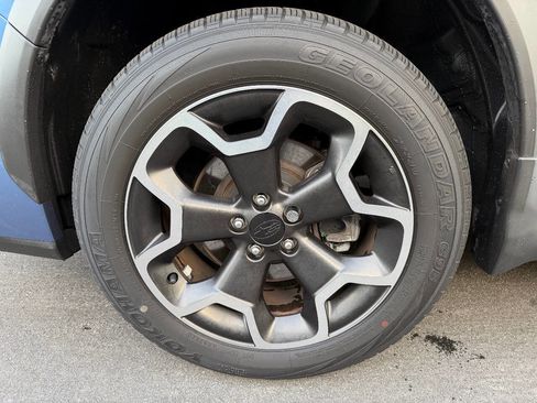 Used 2015 Subaru Crosstrek 2.0i Premium image 35