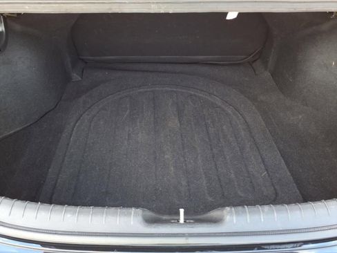 Used 2023 Hyundai Elantra SEL image 15