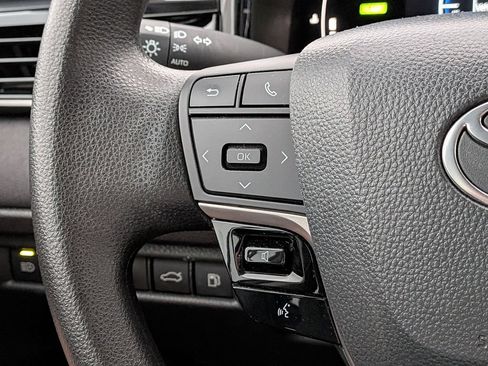 Used 2025 Toyota Camry LE FWD image 21