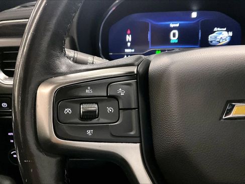 Used 2022 Chevrolet Suburban LT AWD/4WD image 23