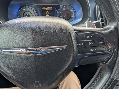 Used 2015 Chrysler 200 S w/ Comfort Group FWD image 20