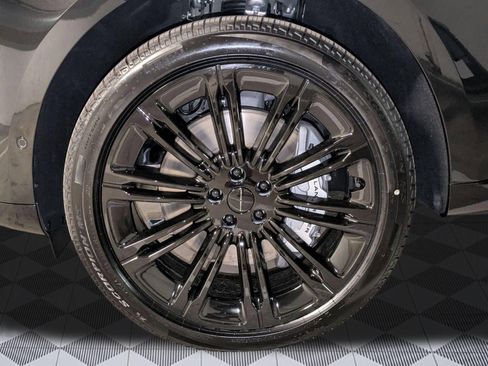 New 2026 Land Rover Range Rover SE AWD/4WD image 9