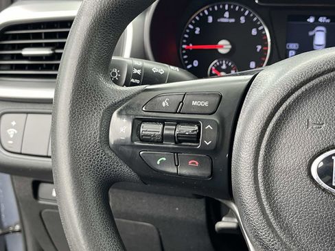 Used 2019 Kia Sorento L image 27