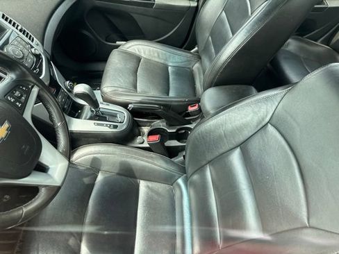 Used 2014 Chevrolet Cruze LTZ w/ RS Package FWD image 4