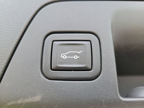 Used 2023 Buick Envision Preferred w/ Sport Touring Package AWD/4WD image 10