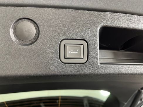 New 2026 Chevrolet Equinox RS w/ Safety and Technology Package FWD image 25