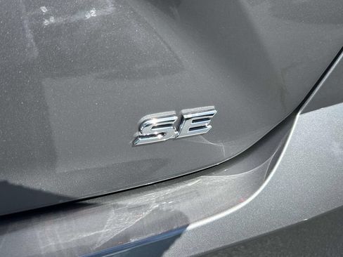 New 2026 Toyota Camry SE FWD image 10