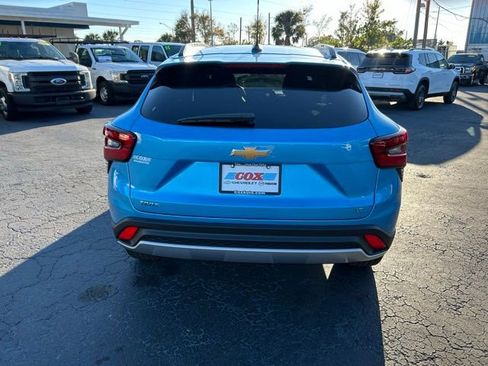 Certified 2026 Chevrolet Trax LT image 5