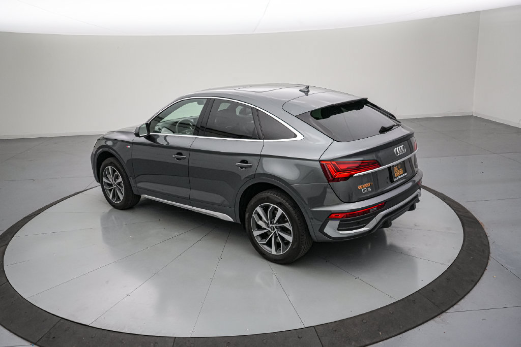 Used 2023 Audi Q5 2.0T Prestige w/ Prestige Package AWD/4WD image 6