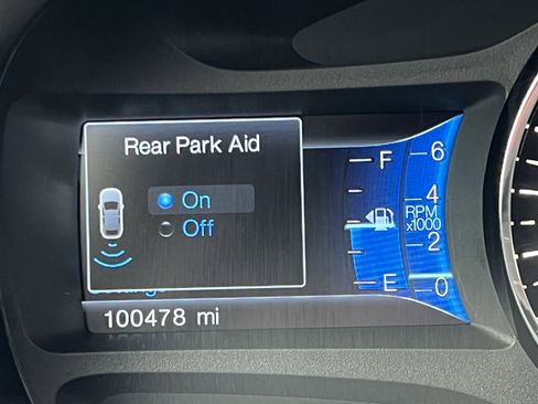 Used 2014 Ford Edge Sport w/ Driver Entry Package FWD image 26