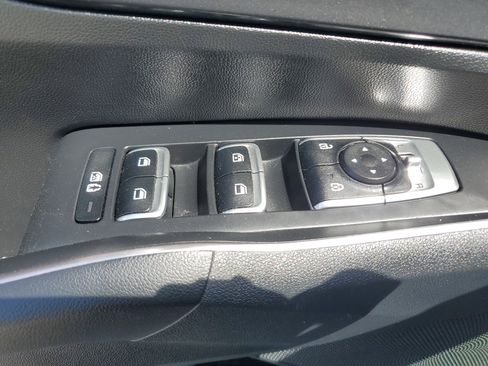 Used 2022 Kia Sorento S w/ Panoramic Sunroof Package image 24