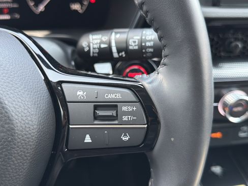 Used 2025 Honda CR-V EX-L image 17