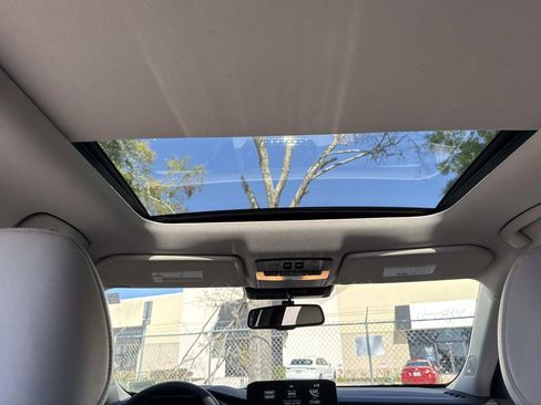 Used 2023 Mitsubishi Outlander SEL image 18