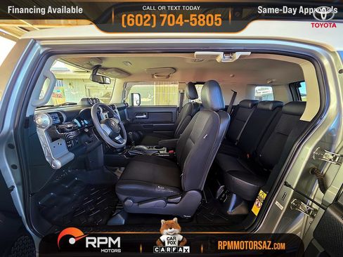 Used 2010 Toyota FJ Cruiser 4WD image 10