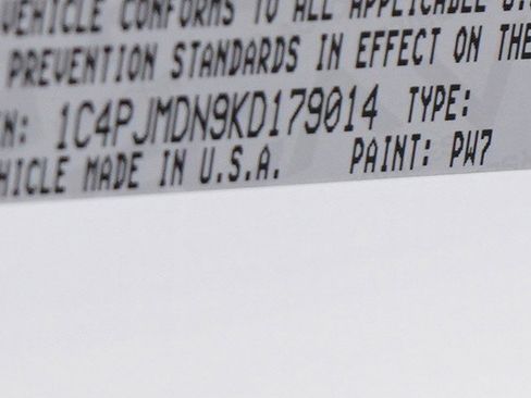 Used 2019 Jeep Cherokee Limited w/ Luxury Group image 29