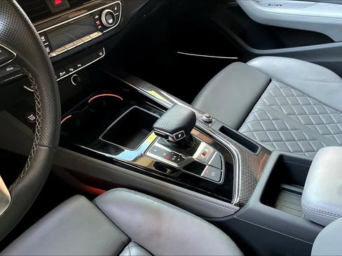 Used 2023 Audi S4 Prestige image 16