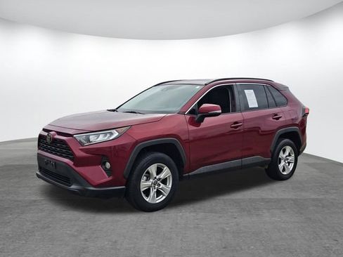 Used 2021 Toyota RAV4 XLE image 7