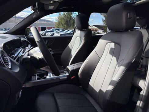 Certified 2025 Mercedes-Benz GLB 250 4MATIC image 16