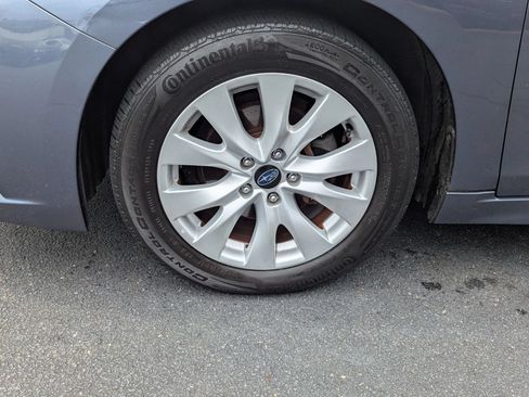 Used 2017 Subaru Legacy 2.5i Premium AWD/4WD image 26