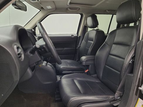 Used 2015 Jeep Patriot High Altitude image 17