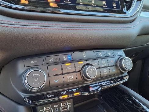 New 2026 Dodge Durango GT image 7