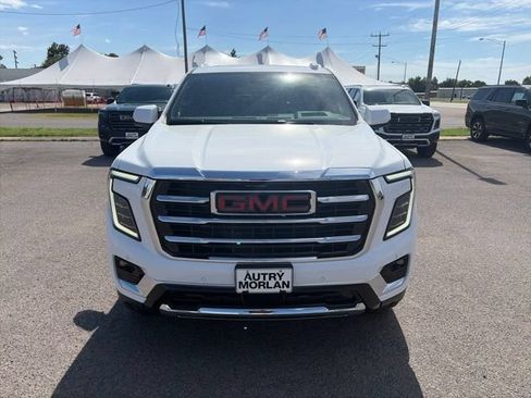 New 2026 GMC Yukon XL Elevation w/ Elevation Premium Package AWD/4WD image 9
