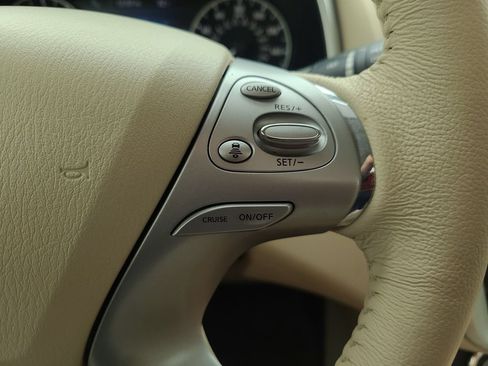 Used 2017 Nissan Murano Platinum w/ Platinum Technology Package FWD image 32