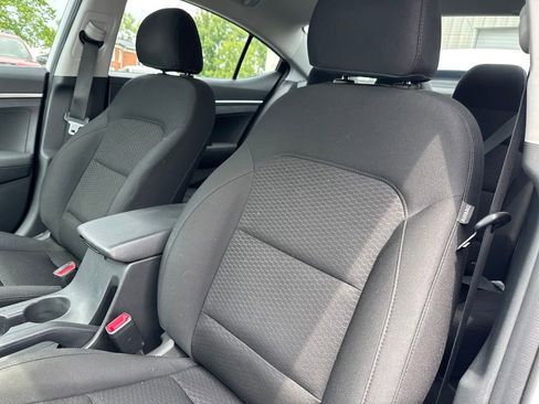 Used 2020 Hyundai Elantra SE w/ Cargo Package (C1) FWD image 27