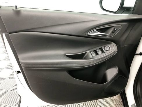 Used 2023 Buick Encore GX Preferred w/ Cold Weather Comfort Package FWD image 12