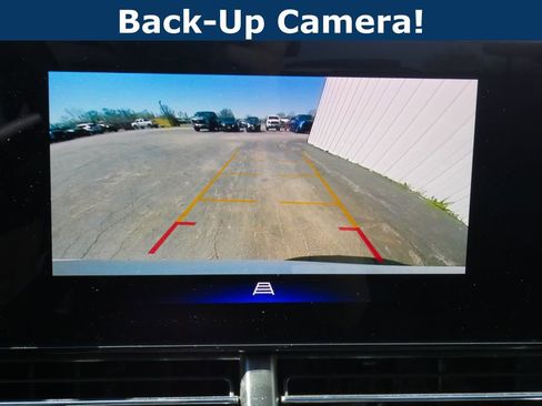 Used 2025 Chevrolet Trax LT image 27